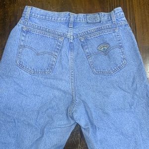 LEVI’S Vintage Native Blue Jeans Made in the USA Size 16